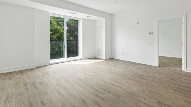 Empty, clean room ready for move-in